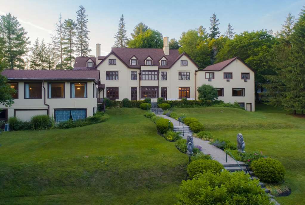 Seven Hills Inn Lenox Exteriör bild