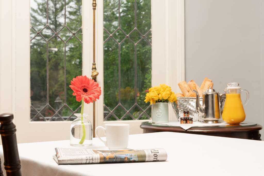 Seven Hills Inn Lenox Restaurang bild